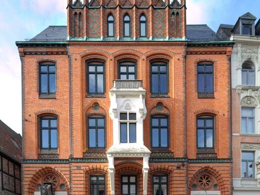 Wohnung zur Miete 1.750 € 5 Zimmer 183,9 m² Geschoss 1/3 frei ab sofort Große Straße 77 Altstadt Altstadt 24937