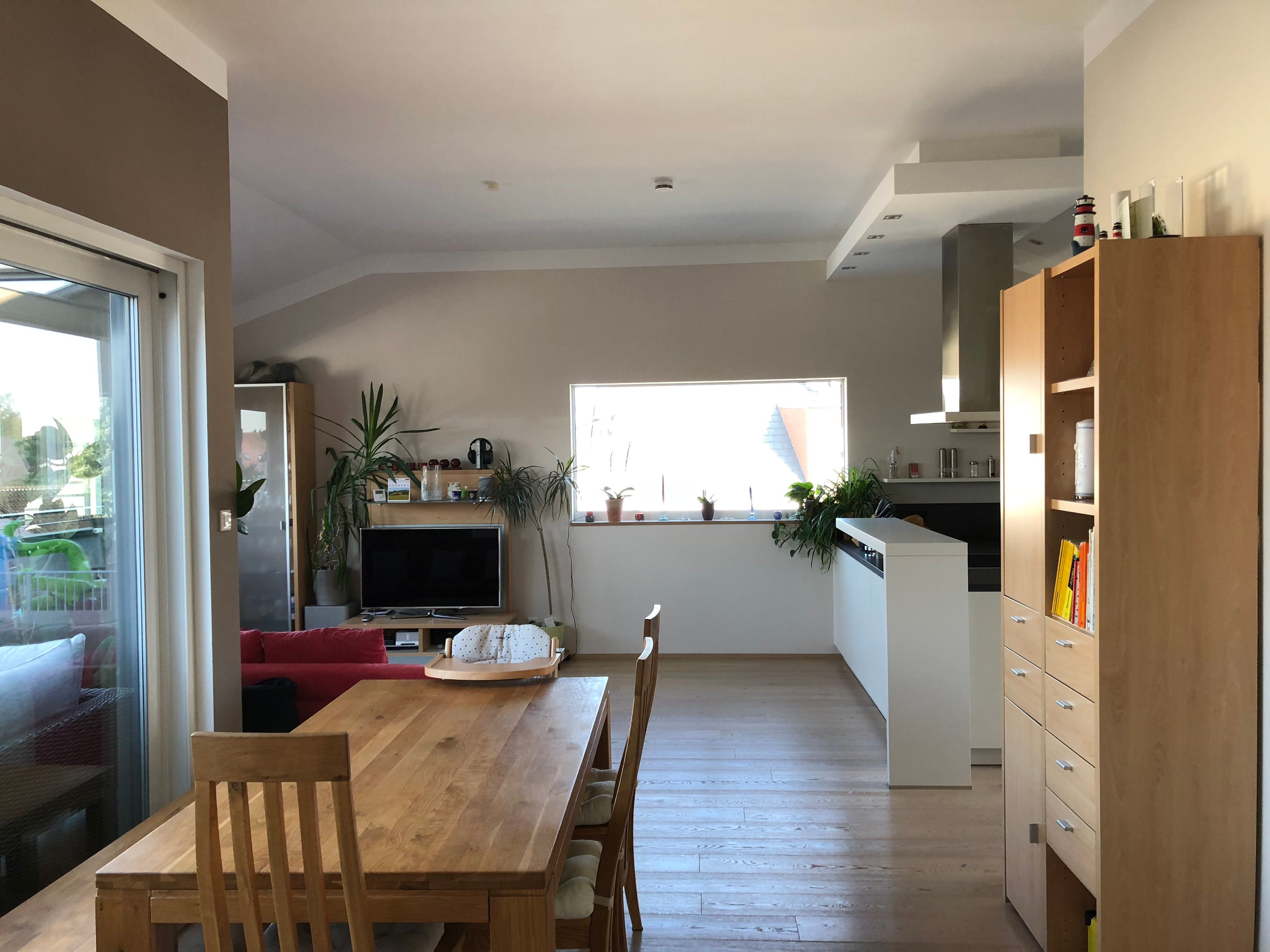 Penthouse zur Miete 1.750 € 4 Zimmer 135 m²<br/>Wohnfläche 1.<br/>Geschoss 01.02.2025<br/>Verfügbarkeit Erlanger Straße 31 Möhrendorf Möhrendorf 91096