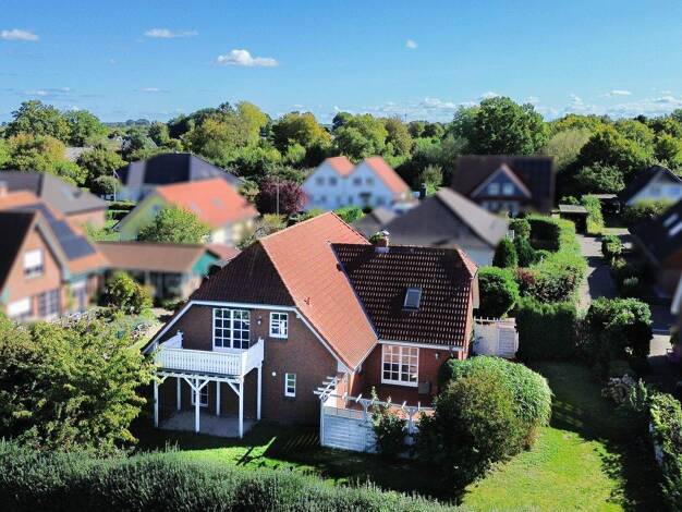 Haus zum Kauf 550.000 € 7 Zimmer 215 m² 757 m² Grundstück frei ab sofort Wendtorf 24235