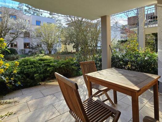 Wohnung zum Kauf 295.000 € 2,5 Zimmer 69,5 m² EG frei ab sofort Friedrich-Bauer-Straße 40 Erlangen-Süd Erlangen 91058