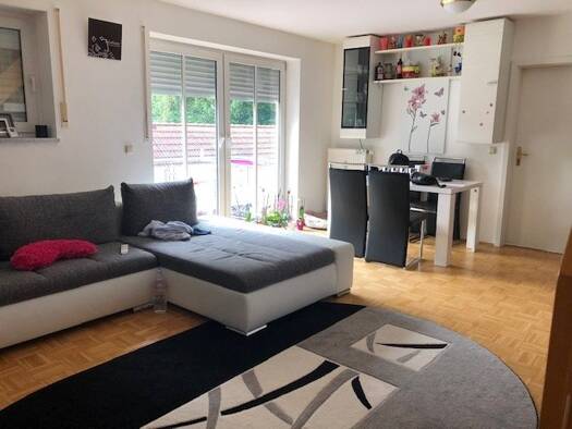 Wohnung zur Miete 700 € 2 Zimmer 61 m² Geschoss 2/3 frei ab 01.05.2026 Schützenstraße 3 Au Au in der Hallertau 84072