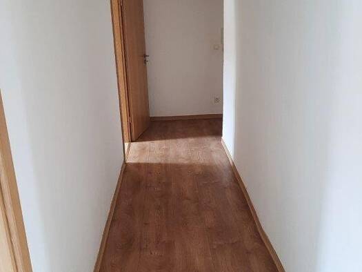 Wohnung zur Miete 400 € 3 Zimmer 60,5 m² frei ab sofort Brunnerstraße 2 Eilenburg 04838