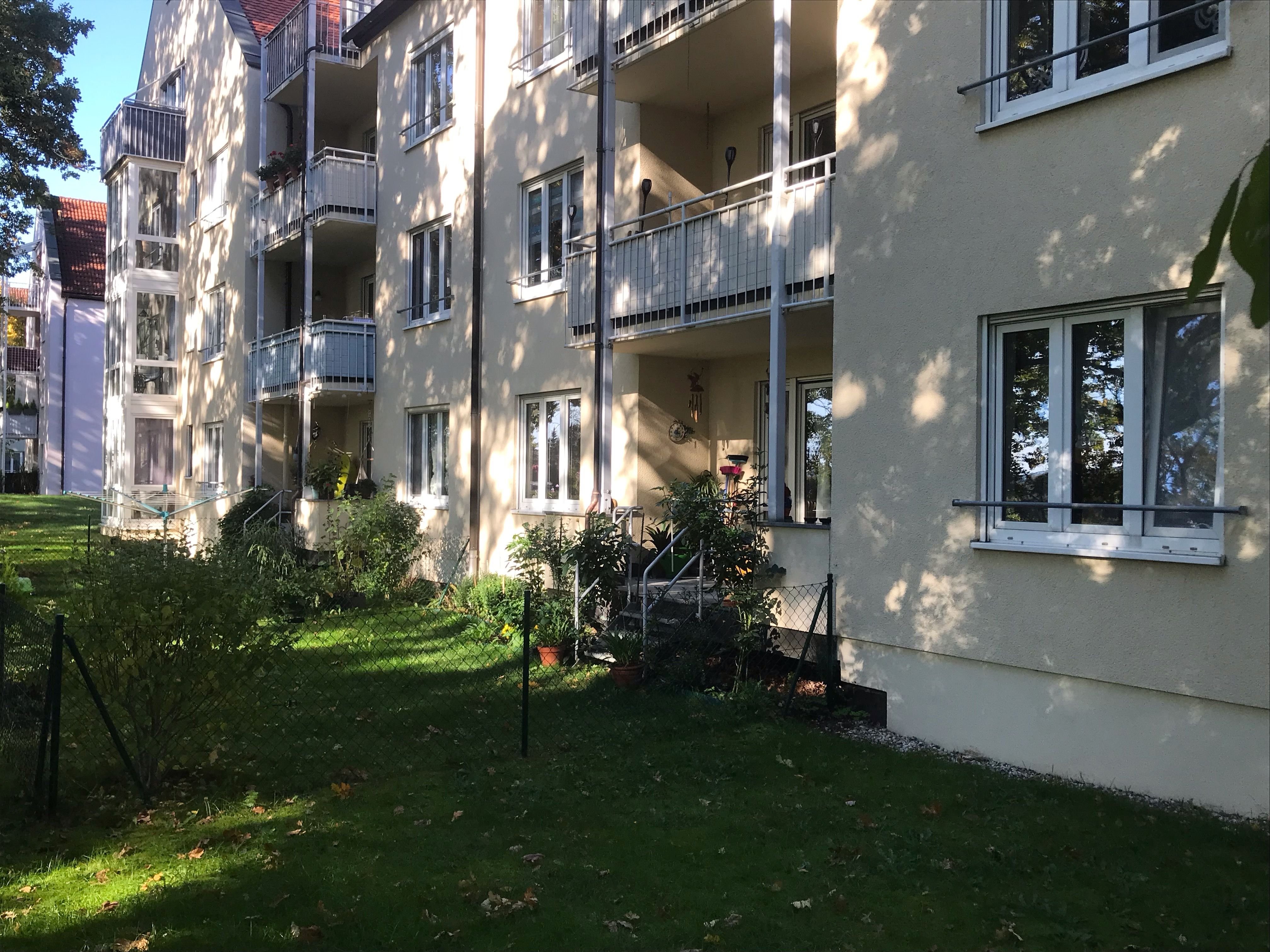 Wohnung zum Kauf 133.000 € 3 Zimmer 80 m²<br/>Wohnfläche EG<br/>Geschoss Geschwister - Scholl - Str. 67 Bischofswerda Bischofswerda 01877