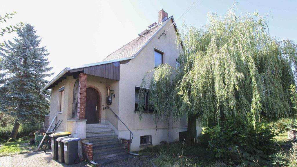 Einfamilienhaus zum Kauf 179.000 € 5 Zimmer 110 m² 563 m² Grundstück Taura 09249
