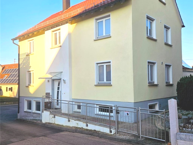 Einfamilienhaus zum Kauf 235.000 € 6 Zimmer 129 m² 150 m² Grundstück Pflaumloch 73469