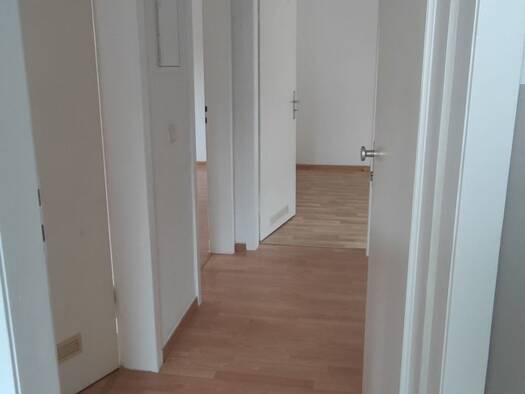 Wohnung zur Miete 547 € 2 Zimmer 54,7 m² Geschoss 1/2 frei ab sofort Quettingen Leverkusen 51381