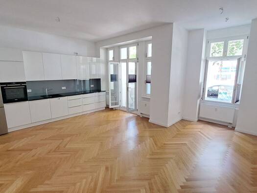 Wohnung zur Miete 2.250 € 3 Zimmer 94,9 m² Geschoss EG/5 frei ab sofort Dahlmannstraße 30 Charlottenburg Berlin 10629