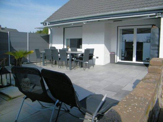 Einfamilienhaus zum Kauf 565.000 € 7 Zimmer 160 m² 1.293 m² Grundstück Brake Bielefeld 33729