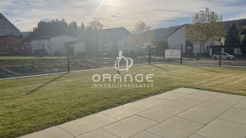 Wohnung zur Miete - Erstbezug 990 € 3 Zimmer 85 m² frei ab 01.05.2026 Berching 92334