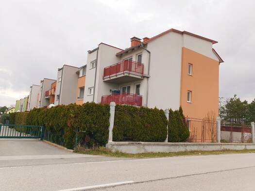 Wohnung zur Miete 785 € 2 Zimmer 53,5 m² 1. Geschoss Blumauerstraße 39 Sollenau 2601