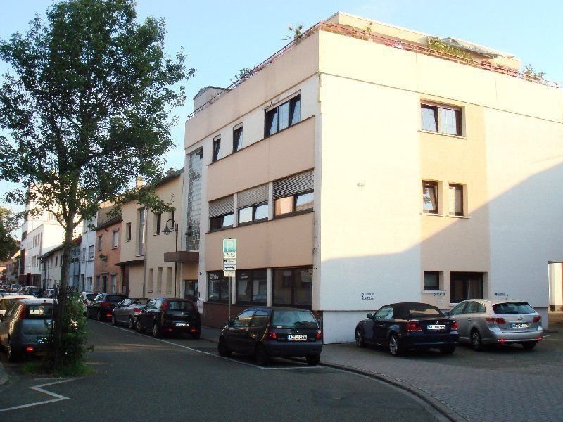 Wohnung zur Miete 1.750 € 7 Zimmer 234 m²<br/>Wohnfläche ab sofort<br/>Verfügbarkeit Herzogstr. 27a Kernstadt Schwetzingen 68723