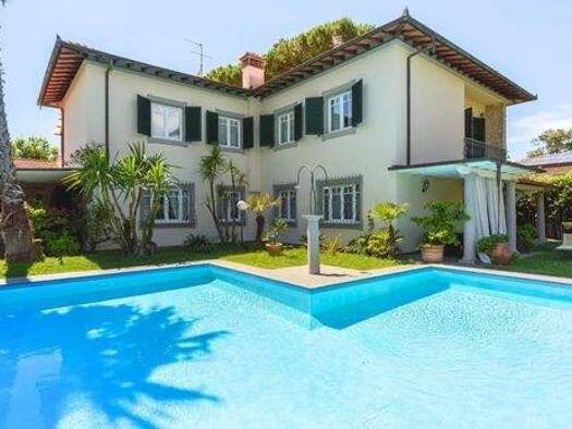 Villa zum Kauf 6.300.000 € 19 Zimmer 490 m² Lucca 55042