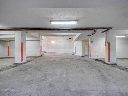 Garage zum Kauf 350.000 € Sofia