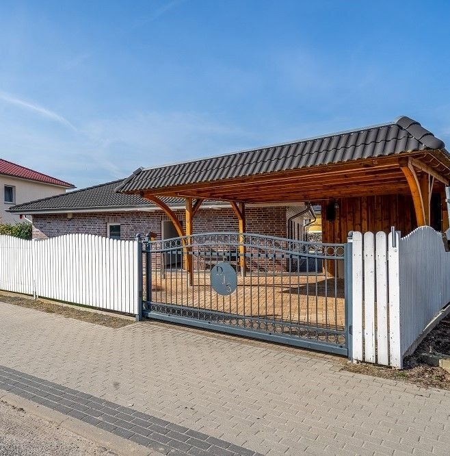 Bungalow zum Kauf 745.000 € 4 Zimmer 150 m²<br/>Wohnfläche 853 m²<br/>Grundstück Güterfelde Stahnsdorf Güterfelde 14532