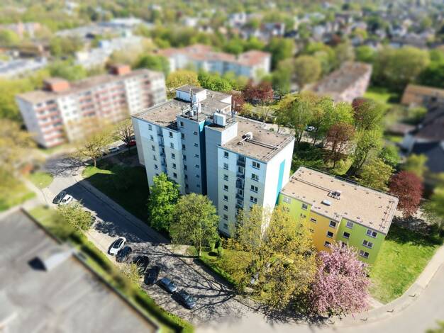 Wohnung zum Kauf 129.000 € 4 Zimmer 81 m² 1. Geschoss Baumheide Mitte 33609