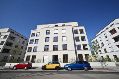 Wohnung zur Miete 883 € 2 Zimmer 52,8 m² 3. Geschoss frei ab 01.09.2025 Weisenau Mainz 55130