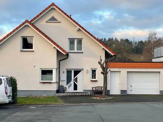 Einfamilienhaus zum Kauf provisionsfrei 350.000 € 4 Zimmer 117 m² 635 m² Grundstück Niederense Ense 59469
