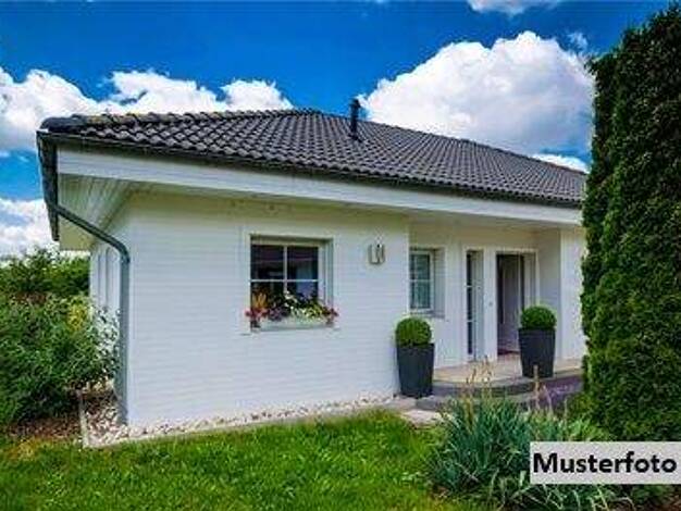 Einfamilienhaus zum Kauf 340.000 € 4 Zimmer 145 m² 763 m² Grundstück Biere Bördeland 39221