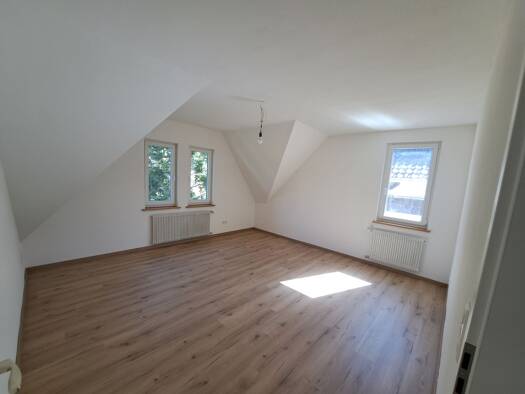 Wohnung zur Miete 590 € 2 Zimmer 66 m² Geschoss 2/2 frei ab sofort Schwenningen Villingen-Schwenningen 78054