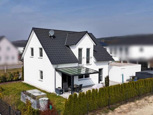 Einfamilienhaus zum Kauf 505.000 € 4 Zimmer 105 m² 420 m² Grundstück Niederhof Schwandorf 92421