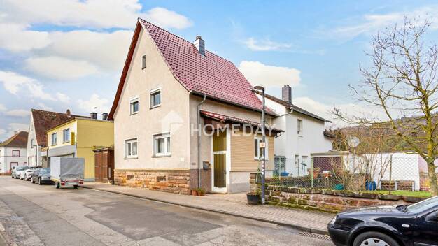 Mehrfamilienhaus zum Kauf 275.000 € 8 Zimmer 175 m² 310 m² Grundstück Waldfischbach-Burgalben 67714