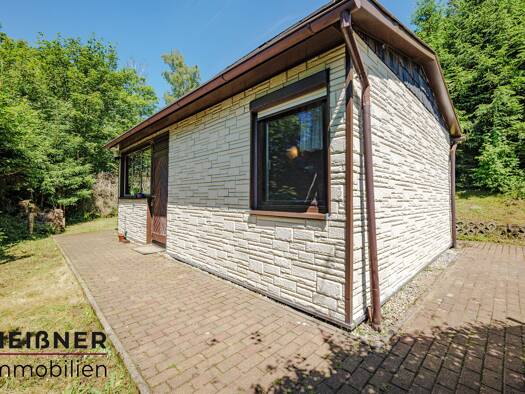 Bungalow zum Kauf als Kapitalanlage geeignet 55.000 € 3 Zimmer 42 m² 586 m² Grundstück Suhl Suhl 98528