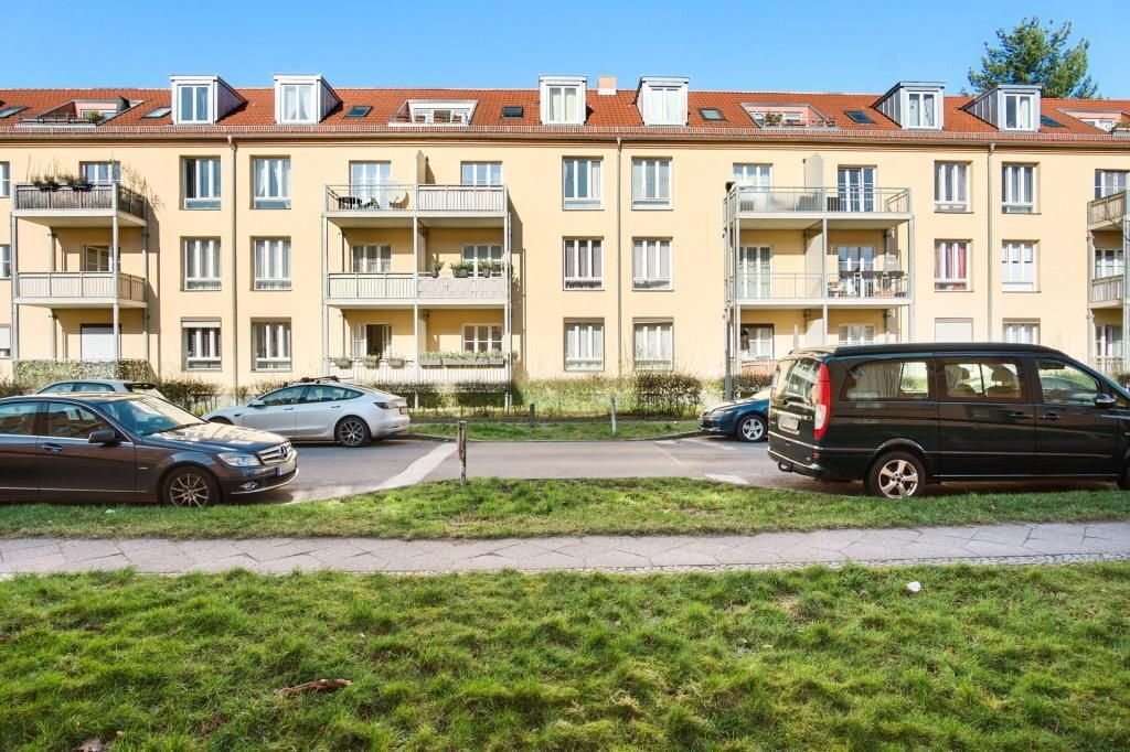 Wohnung zum Kauf provisionsfrei 242.400 € 2,5 Zimmer 55,8 m²<br/>Wohnfläche 1.<br/>Geschoss Hocksteinweg 12 Zehlendorf Berlin 14165