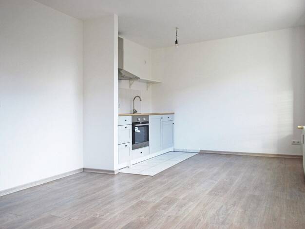 Studio zur Miete 379 € 1 Zimmer 29 m² 2. Geschoss frei ab 15.04.2026 Mitte Cottbus 03044