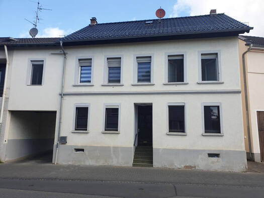 Mehrfamilienhaus zum Kauf 295.000 € 8 Zimmer 167,8 m² 1.085 m² Grundstück Adendorf Wachtberg 53343