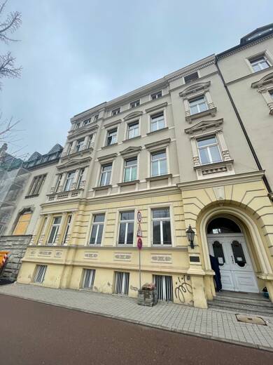 Wohnung zur Miete 1.100 € 7 Zimmer 152 m² EG Innenstadt Halle 06110