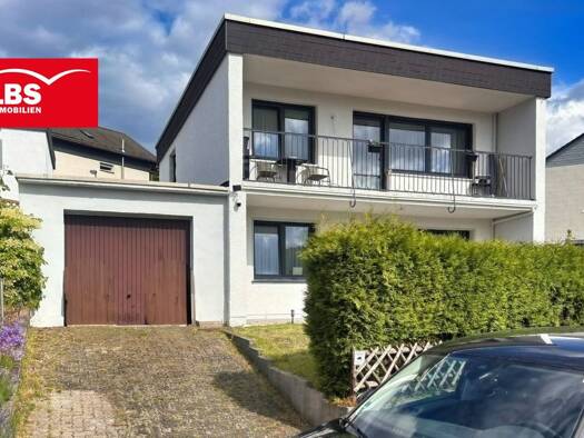 Einfamilienhaus zum Kauf 368.900 € 8 Zimmer 110 m² 330 m² Grundstück frei ab sofort Arnsberg Arnsberg 59821