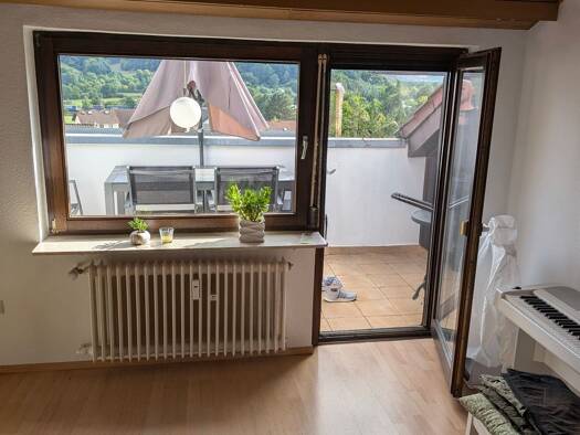 Wohnung zur Miete 950 € 4 Zimmer 117 m² Geschoss 1/1 frei ab 01.06.2026 Wirtheim Biebergemünd 63599