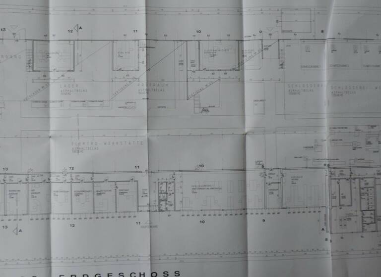 Lagerhalle zur Miete 4,50 € 2.500 m² Lagerfläche Neutal 7343