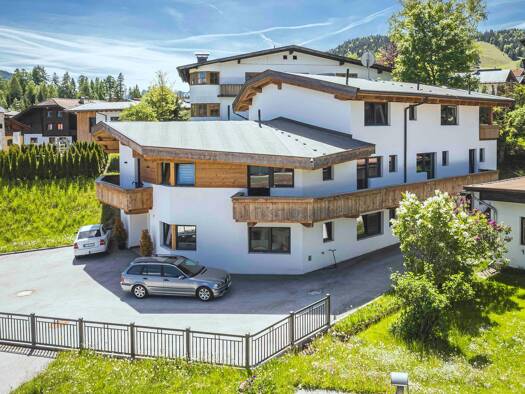 Haus zum Kauf 2.700.000 € 15 Zimmer 299 m² 775 m² Grundstück frei ab sofort Seefeld 6100