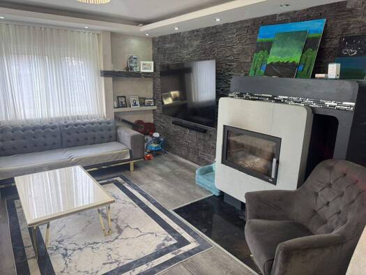 Einfamilienhaus zum Kauf 270.000 € 5 Zimmer 100 m² 596 m² Grundstück Nauborn Wetzlar 35580