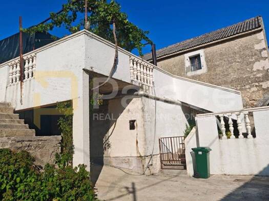 Haus zum Kauf 166.000 € 2 Zimmer 155 m² Ražanac