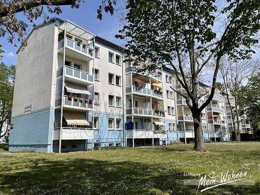 Wohnung zur Miete 392 € 3 Zimmer 61,1 m² 2. Geschoss frei ab 01.03.2026 Oeltzschnerstr. 23 Merseburg 06217