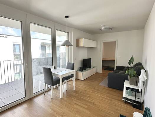 Wohnung zur Miete 738 € 2 Zimmer 4. Geschoss frei ab 01.07.2026 Am langen Felde Wien 1220