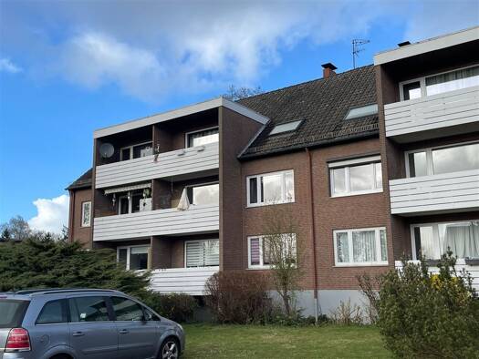 Wohnung zum Kauf 149.000 € 3 Zimmer 72 m² 2. Geschoss frei ab sofort Dillener Straße 98 a Rönnebeck Nord 28777