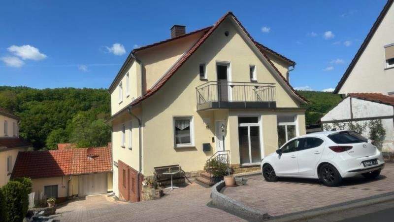 Immobilie in Melsungen - ***Pefekter Raum zum Leben, Arbeiten und Entfalten*** Hochwertig modernisiertes Familienparadies in Melsungen-Kirchhof - Bild 0