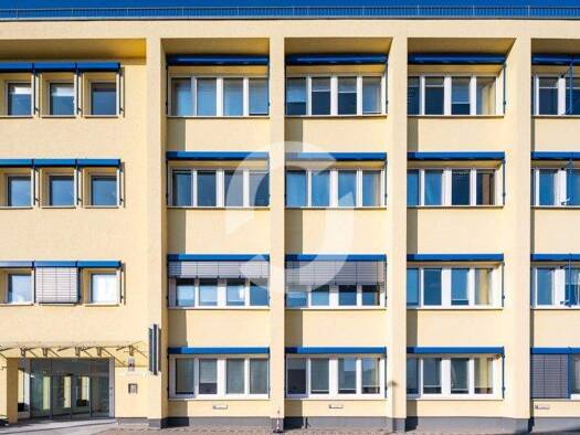 Bürofläche zur Miete provisionsfrei 12,50 € 1.975 m² Bürofläche teilbar ab 190,9 m² Eltingen Leonberg 71229