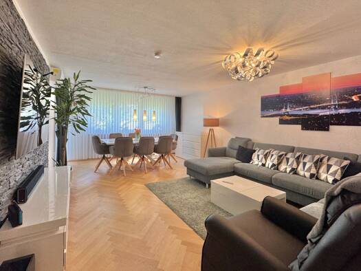 Wohnung zum Kauf 299.000 € 4 Zimmer 96,6 m² 1. Geschoss Oberderdingen 75038
