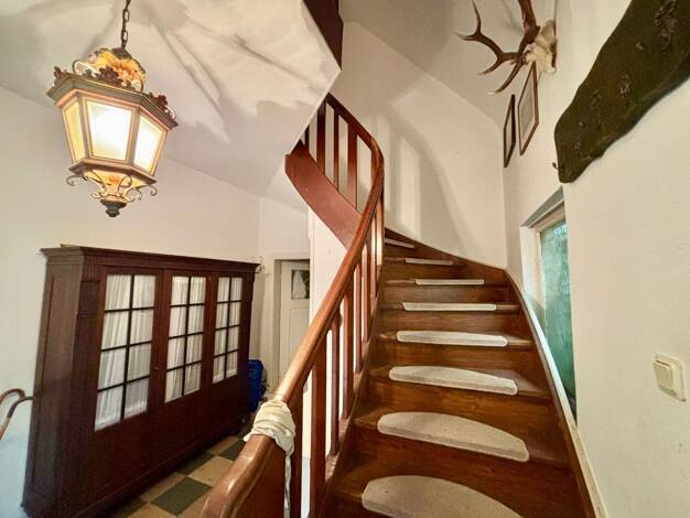 Einfamilienhaus zum Kauf 269.000 € 5 Zimmer 145 m² 1.559 m² Grundstück Geroda 97779