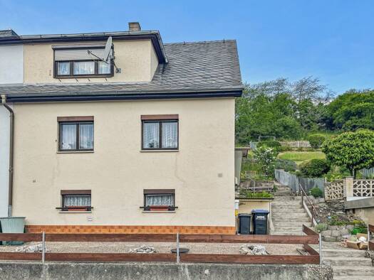 Doppelhaushälfte zum Kauf 30.000 € 4 Zimmer 58 m² 229 m² Grundstück Probstzella 07330