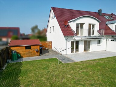 Doppelhaushälfte zum Kauf 450.000 € 4 Zimmer 120 m² 479 m² Grundstück Vor dem Busch 35A Sülfeld Wolfsburg 38442