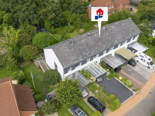 Reihenmittelhaus zum Kauf 345.000 € 113 m² 325 m² Grundstück Schleswig 24837