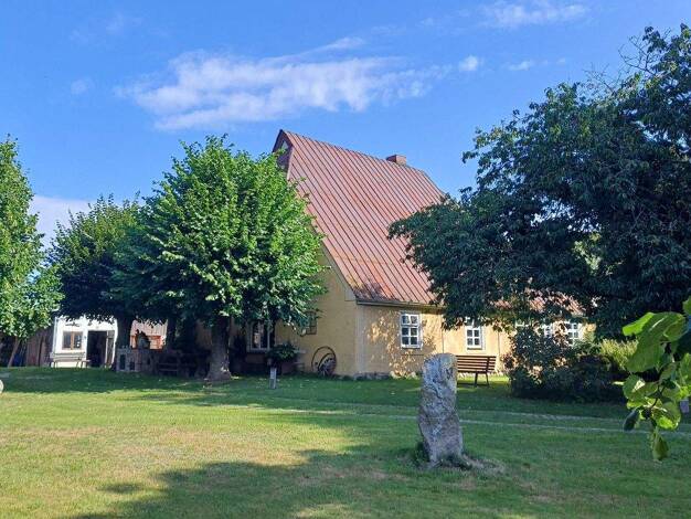 Bauernhaus zum Kauf 244.000 € 4 Zimmer 170 m² 7.968 m² Grundstück Qualitz Baumgarten 18246
