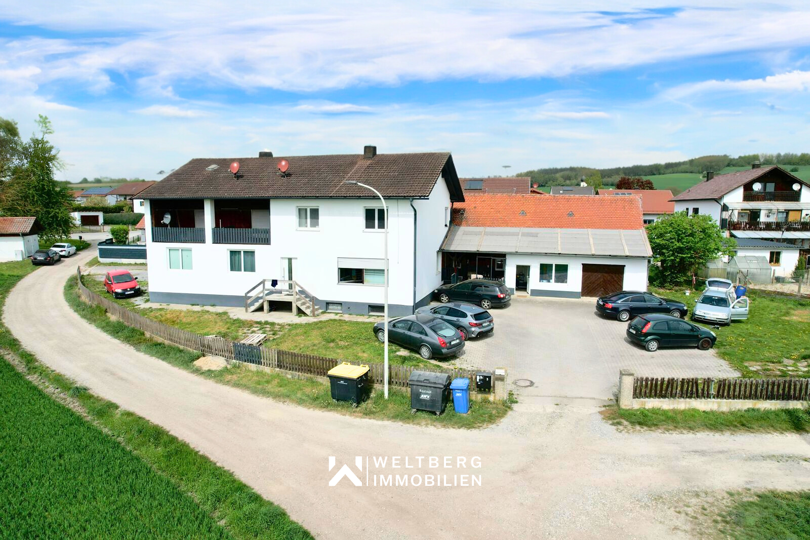 Mehrfamilienhaus zum Kauf 739.000 € 15 Zimmer 260 m²<br/>Wohnfläche 1.215 m²<br/>Grundstück Dornwang Moosthenning 84164