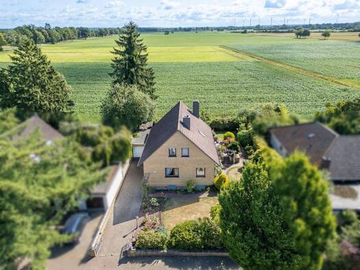 Einfamilienhaus zum Kauf 399.000 € 5 Zimmer 150 m² 693 m² Grundstück Grasberg 28879