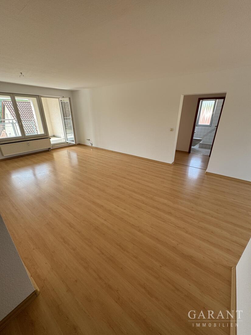 Wohnung zum Kauf 320.000 € 4,5 Zimmer 105 m²<br/>Wohnfläche 2.<br/>Geschoss Lauffen am Neckar 74348